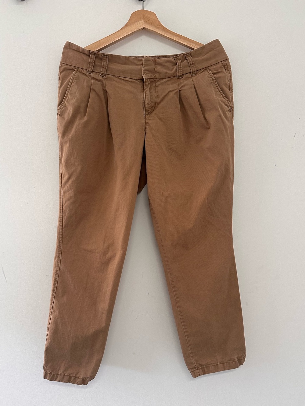 Vintage Old Navy Y2K Tan Pleated Chino Trousers Size 8 Cropped Cotton